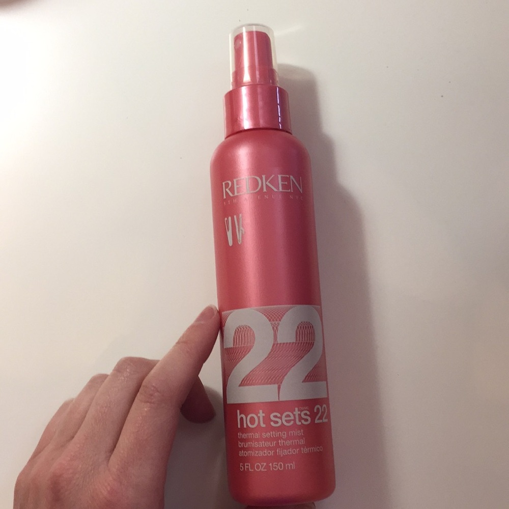 Redken Hot Sets 22 Thermal Setting Mist